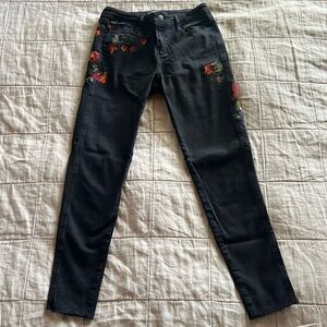 Zara Embroidered Jeans